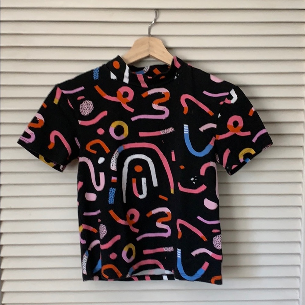 Nooworks XS super cute shirt